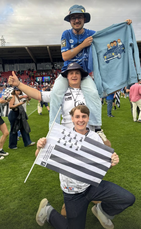 Ty 4L à Toulouse pour soutenir le RC Vannes lors de la finale d’accession au Top 14